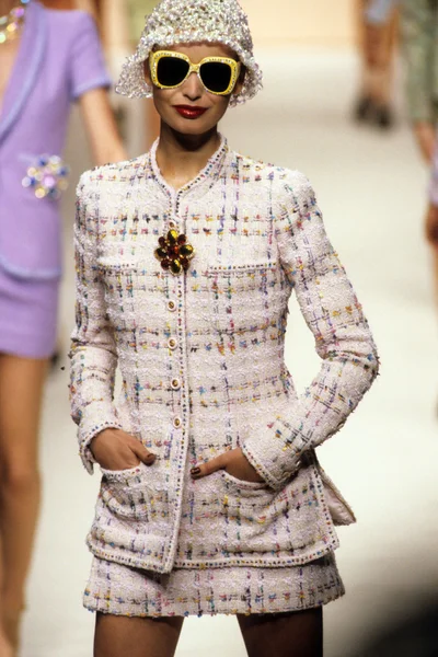 Look 37